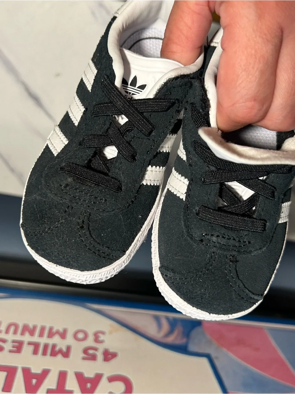 adidas no box